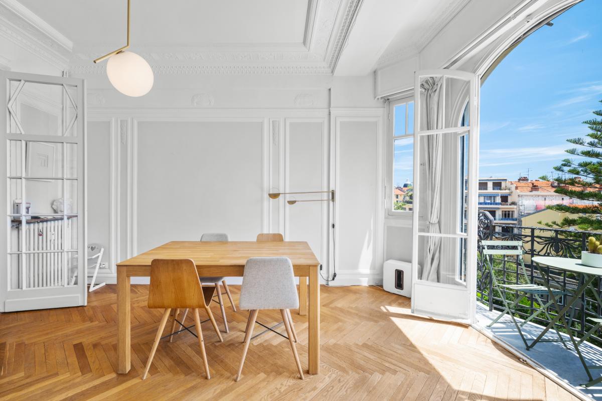 A vendre : Sublime 3 pièces dans un Palais Bourgeois