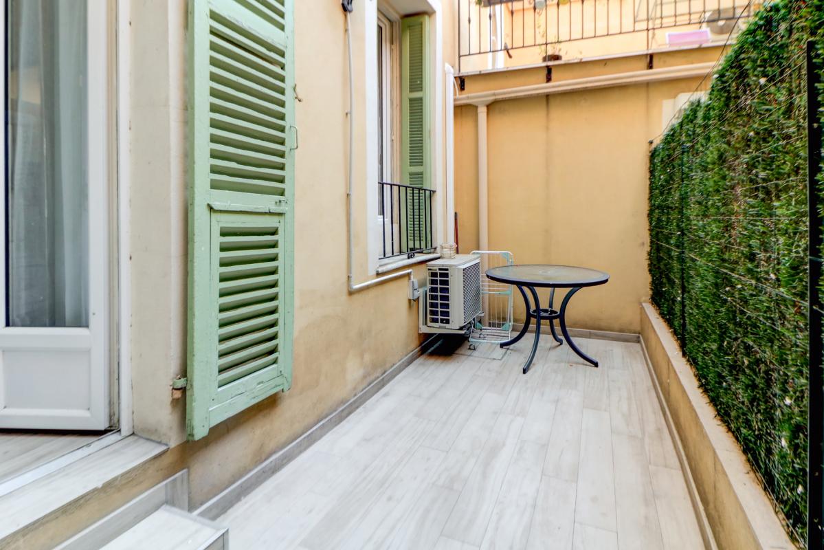 NICE : appartement de 2 pièces à vendre