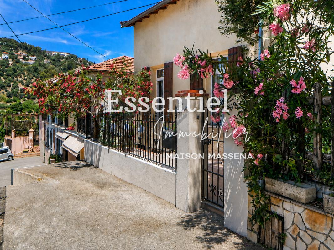 Maison familiale rénovée avec véranda, terrasse, jardin et double cave – Nice Est, secteur résidentiel sécurisé