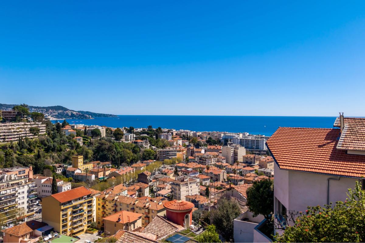 Maison à rénover vue mer – Nice Bellet