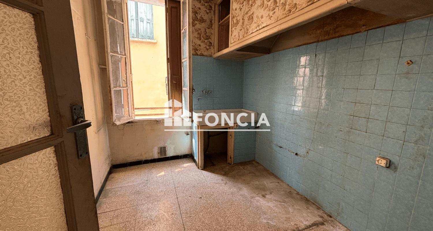 EXCLUSIVITE ST JACQUES T2 A RENOVER