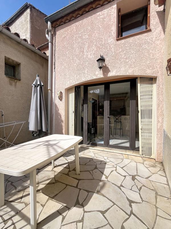Maison de village avec cour et terrasse