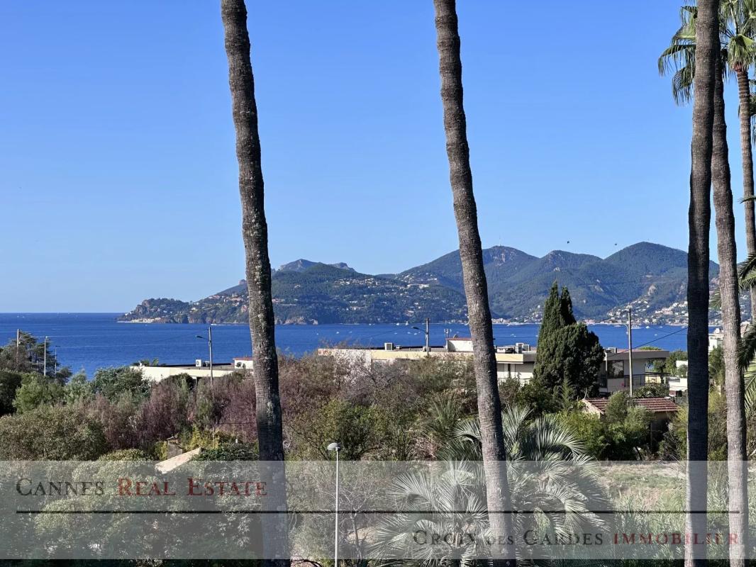 Appartement/Villa 4 pièces de 112m² avec terrasse, piscine et Vue Mer