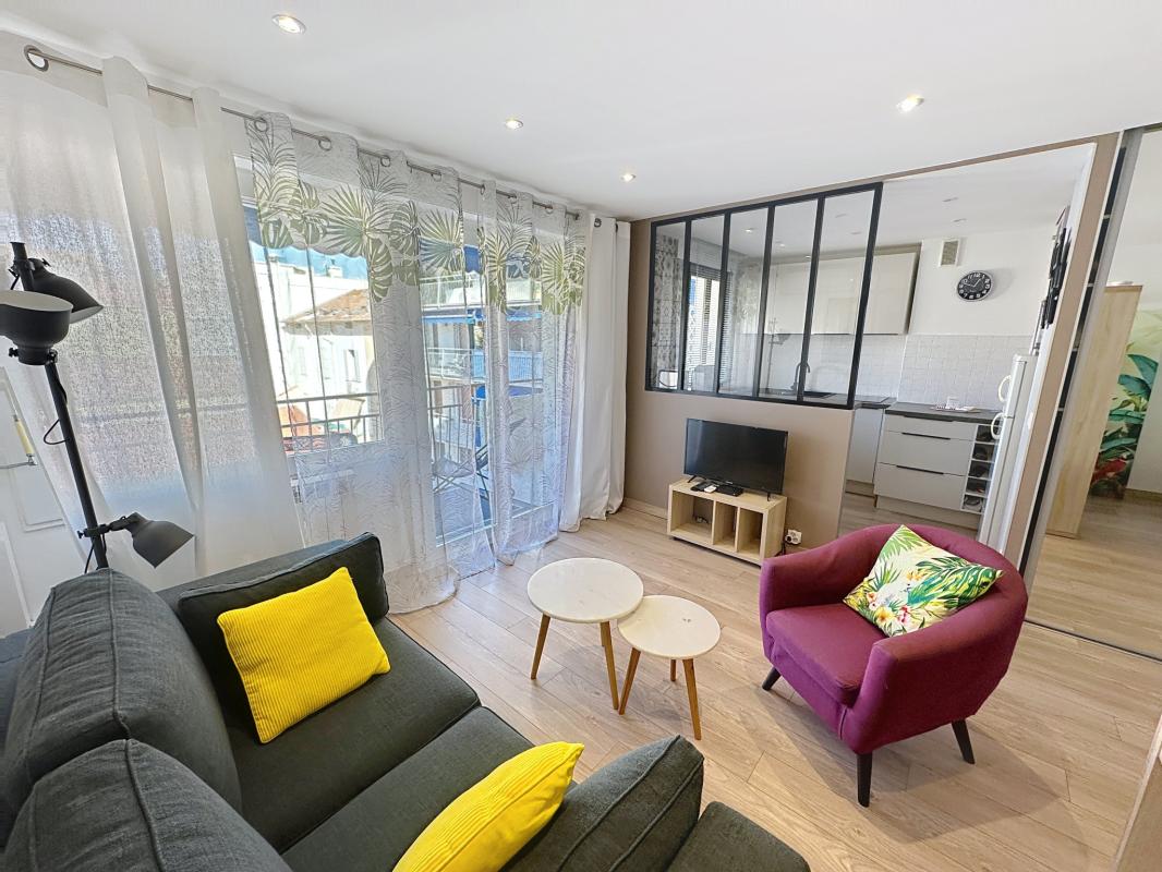 À vendre   Bel appartement en plein coeur de Cannes, secteur