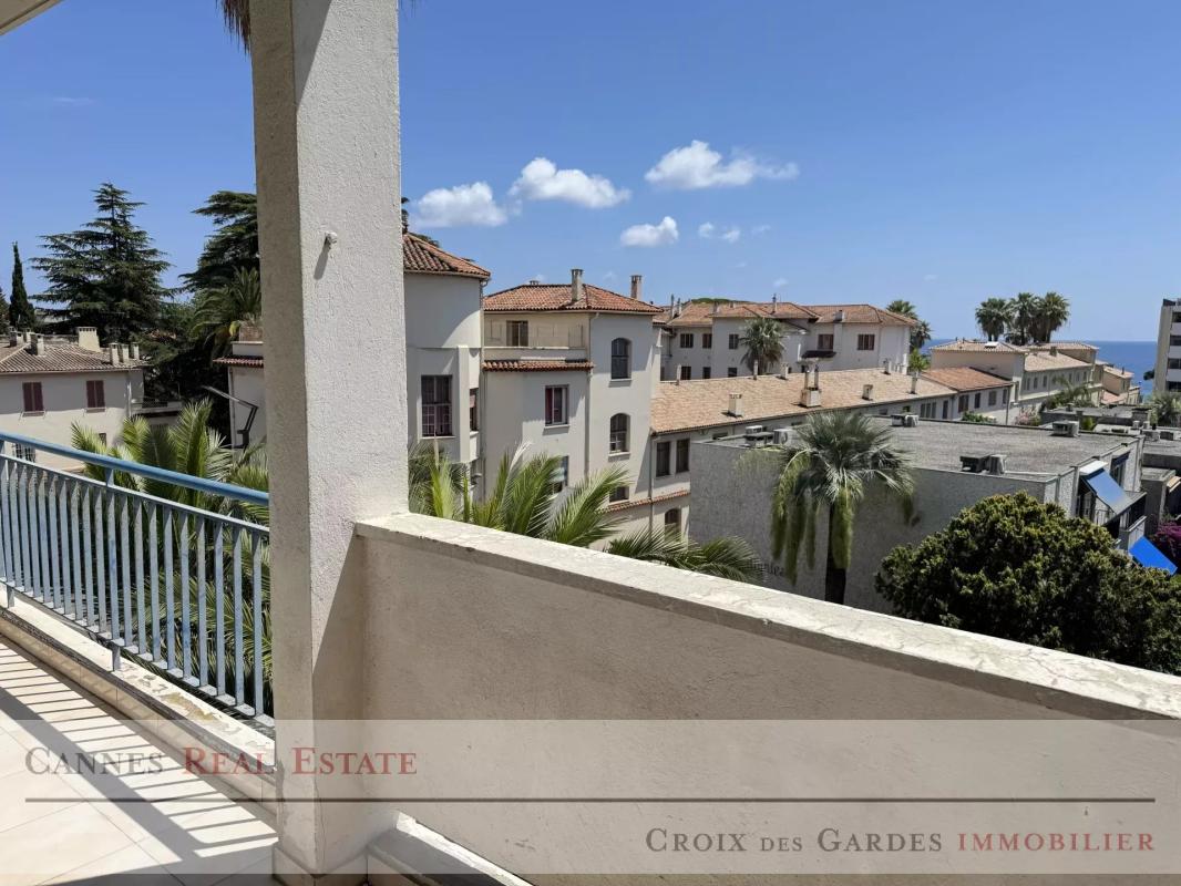 Cannes, spacieux 2 pièces, proche mer, aucun travaux