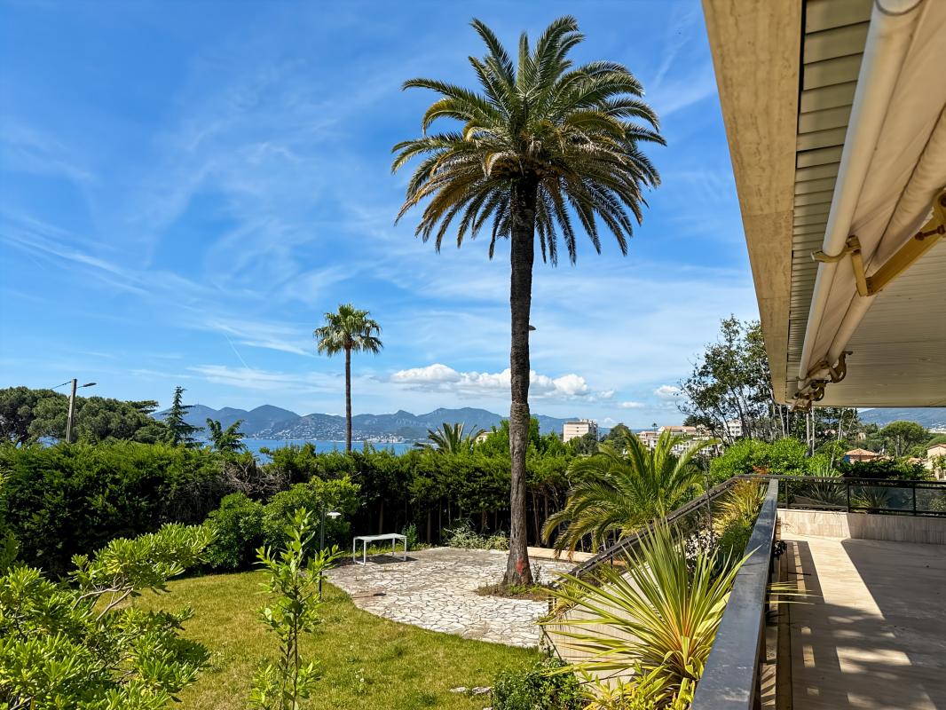 CANNES Croix des Gardes - Appt d'exception 270m2 + terrasses/jardin
