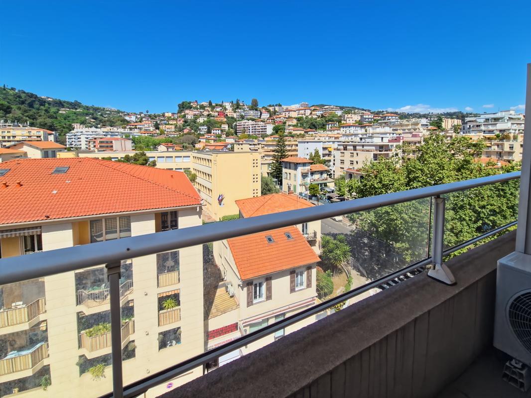 NICE St Sylvestre 4P DUPLEX 75m² balcon parking