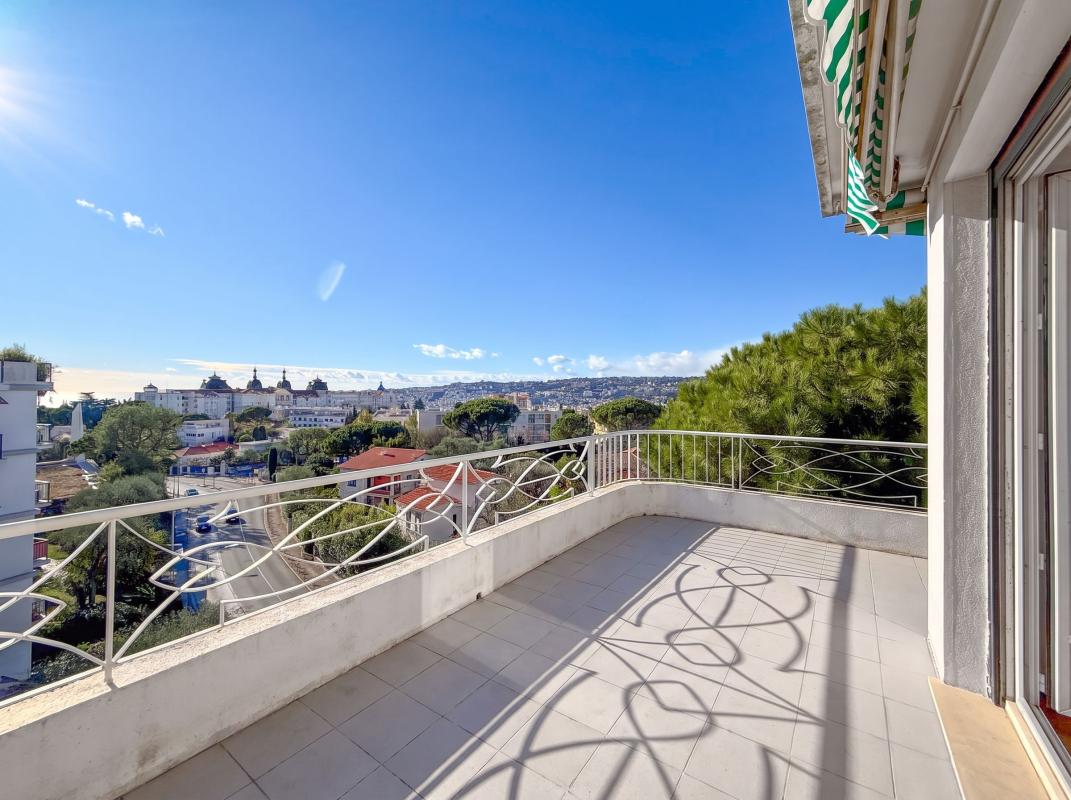 3 P CIMIEZ - Dernier étage - Terrasse - Vue mer sud - Parking