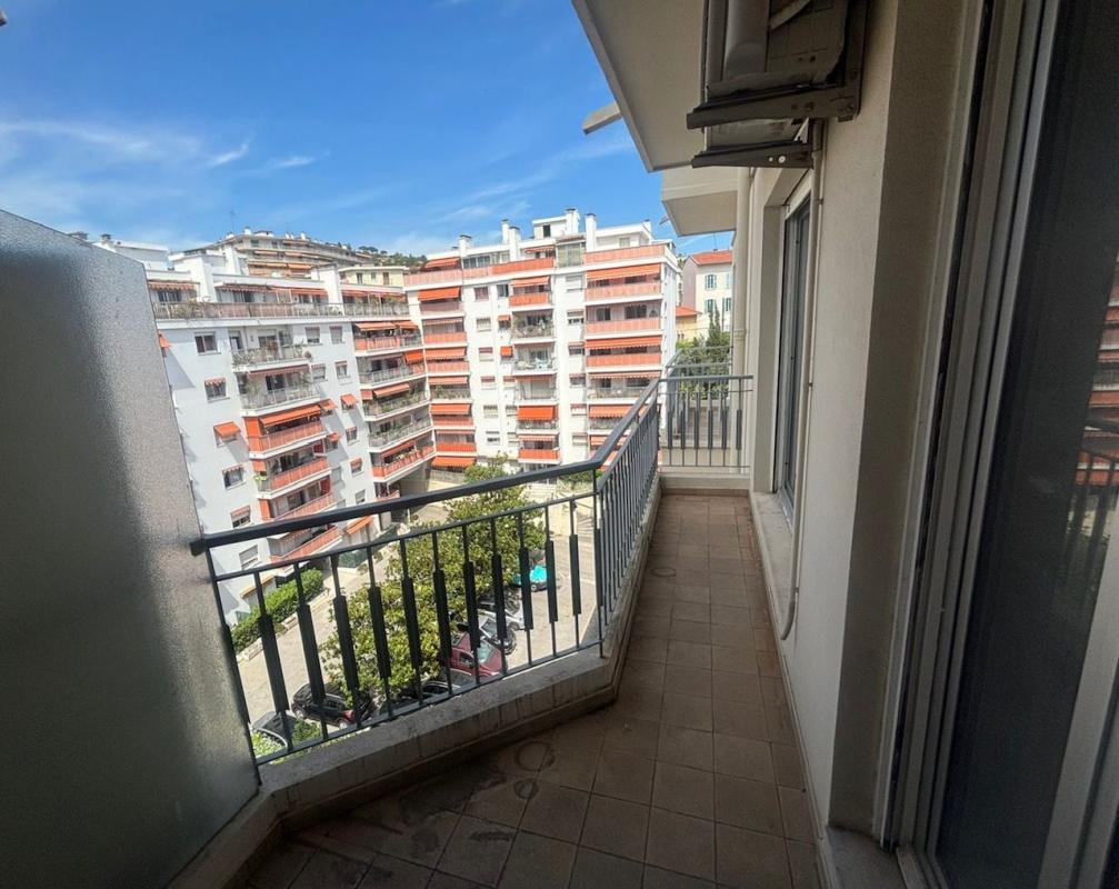 NICE NORD ST SYLVESTRE - 2P 59,41 M² + PARKING