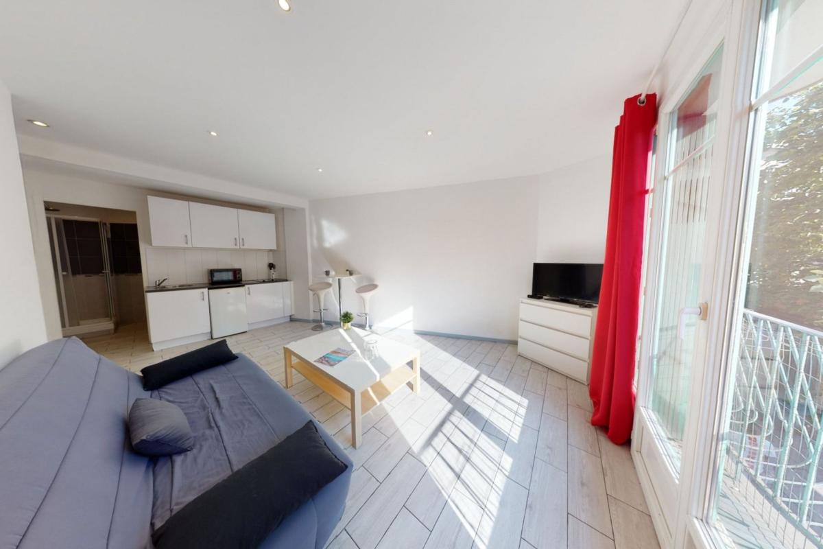 NICE Appartement À Vendre