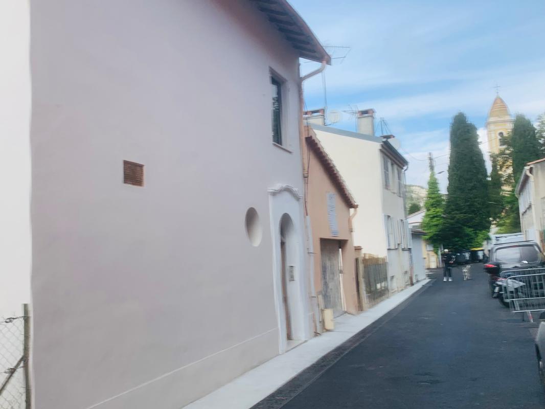 A Vendre LA TURBIE- LA PINEDE : 2 pièces rénové