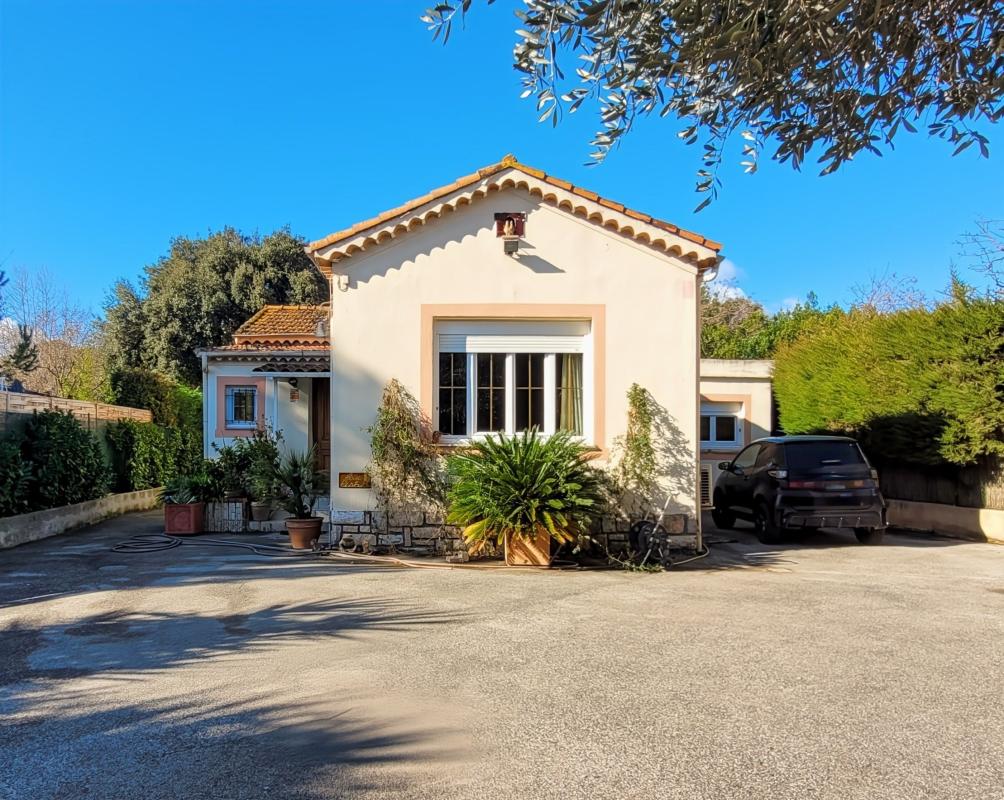 Maison T3 et 2 studios