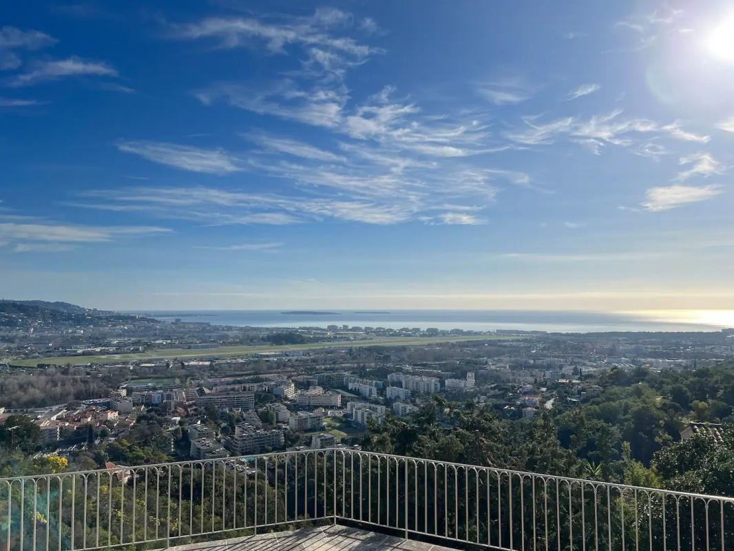 Villa Luxueuse 7 pièces 307m² avec  piscine et Vue Mer panoramique