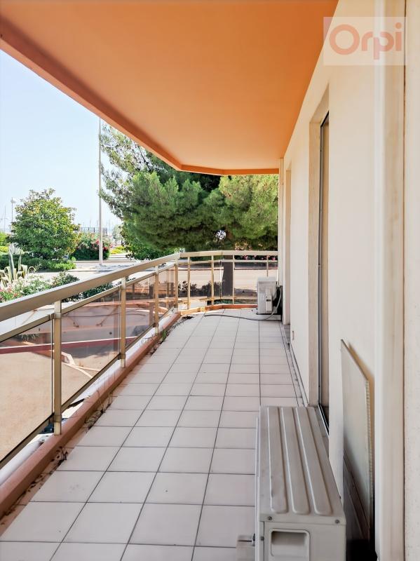 Appartement 2 pièces de 52 m² – Vue mer, grande terrasse, secteur recherché des Vespins
