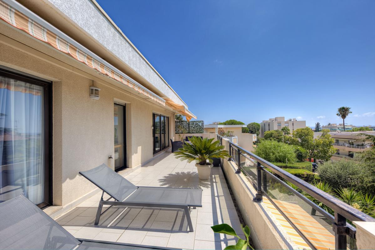 Appartement Saint Laurent Du Var 5 pièce(s) 115 m2