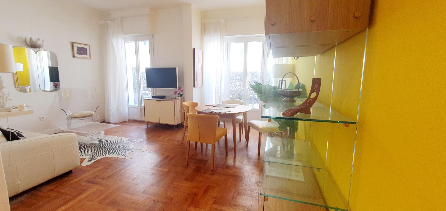 NICE CARRE D'OR - 2 pièces 55m²