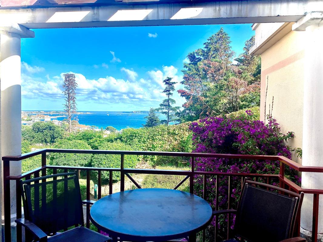 Cannes – Villa Francia | Charmant 2P, 28 m2 avec terrasse & vue mer