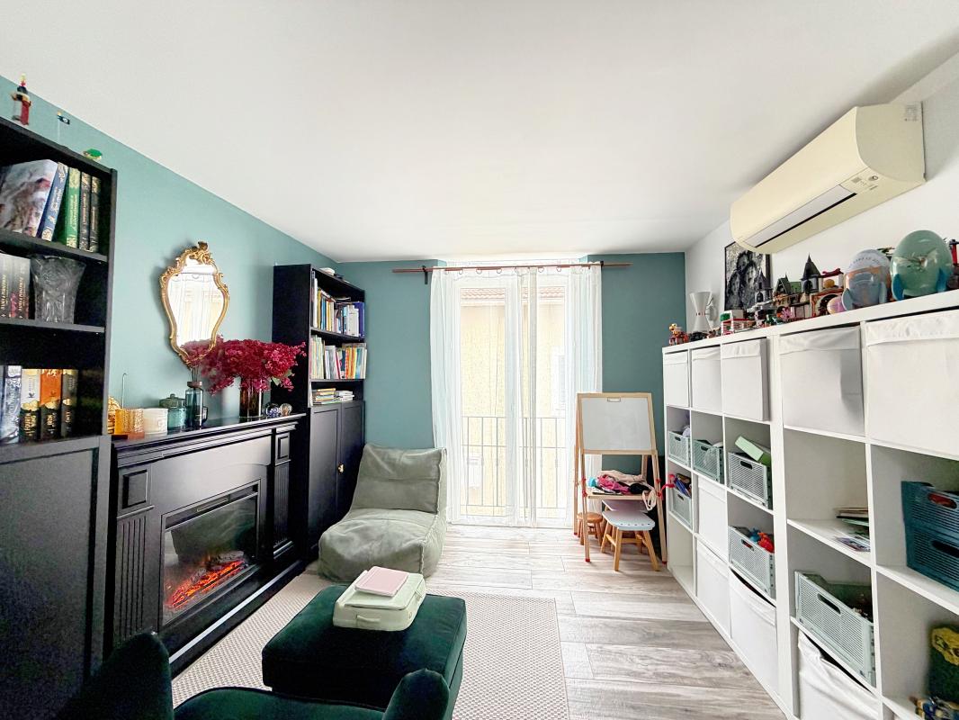 Duplex atypique de 97 m2, dernier étage avec terrasse SUD et garage – Cannes, Quartier résidentiel au calme