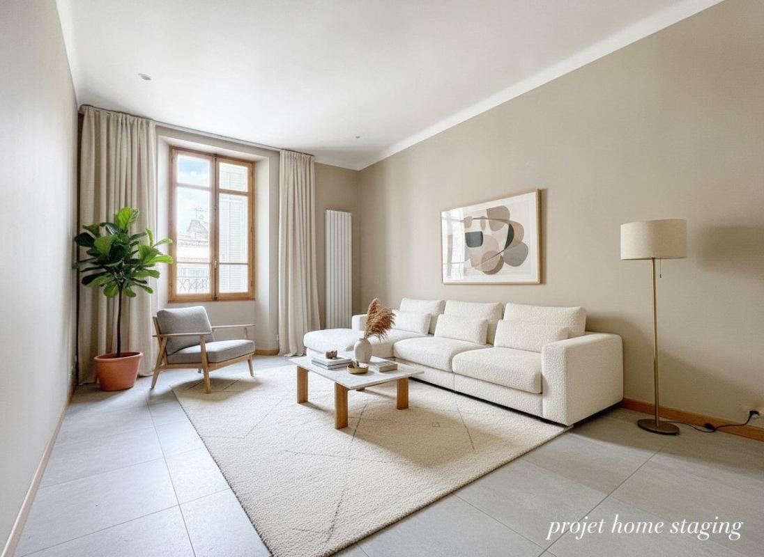 ️ Cannes Carré d'or — 2 pièces 47 m², dernier étage, potentiel