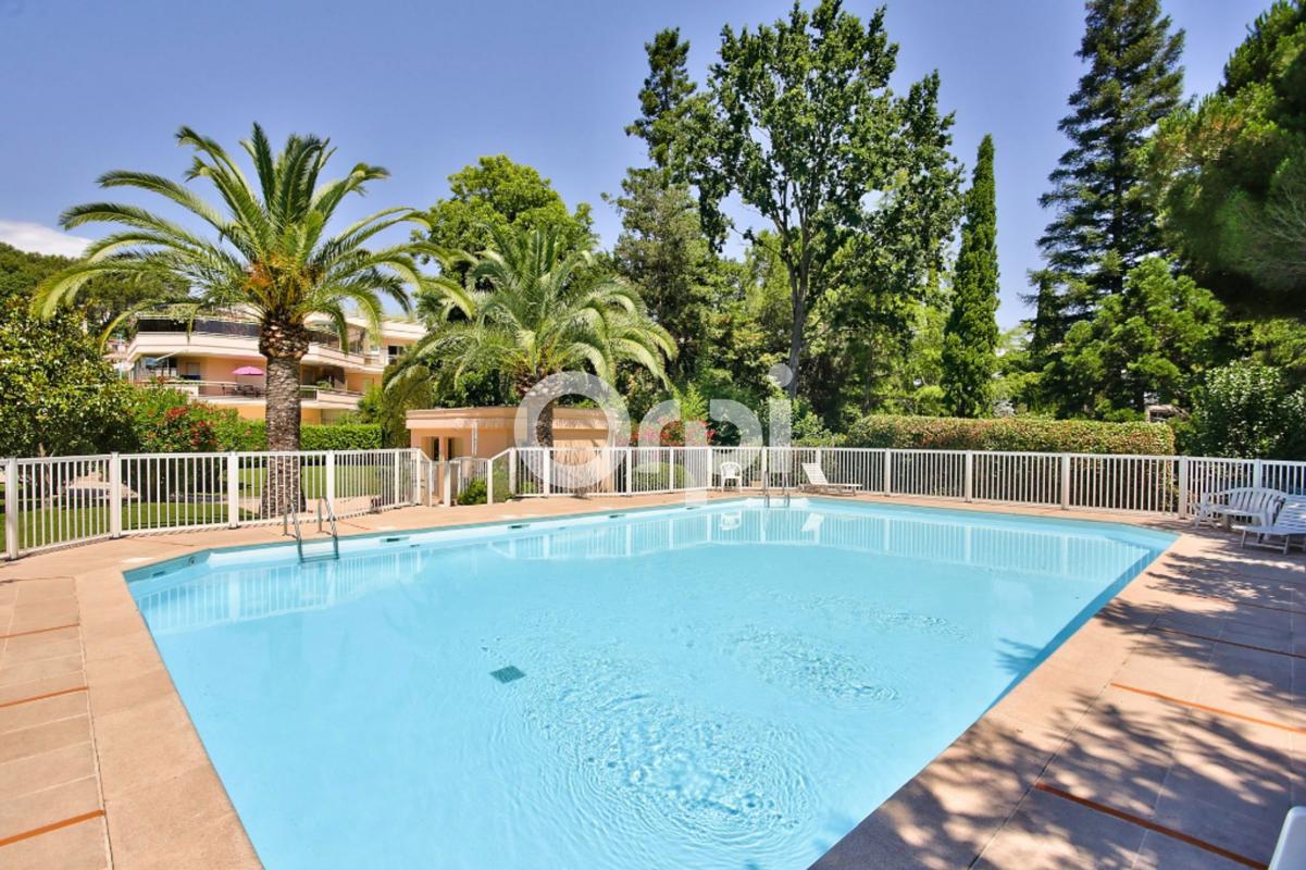 Rooftop, secteur Minelle, 4 pièces aux 3 expositions, piscine, garage, 2 parkings