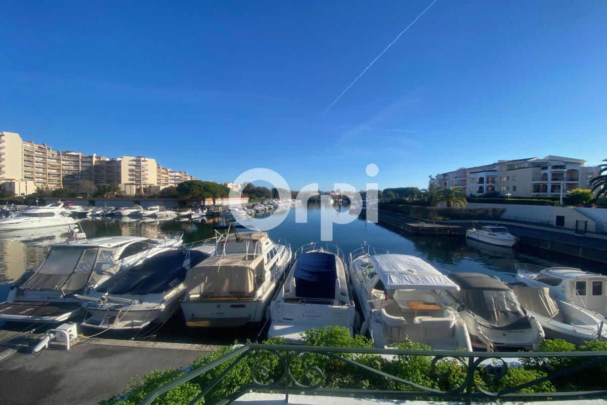 PROCHE DES COMMODITÉS ÎLE DE CANNES MARINA VUE DEGAGÉE PRESTATION HAUT DE GAMME
