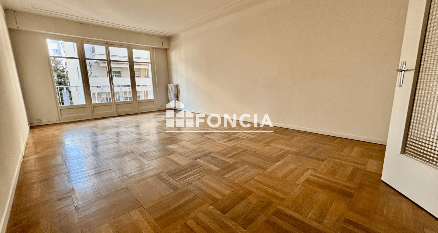 Le Cannet Square Carnot - Residence bourgeoise de qualité - 4 pièces 98.21m2 - soleil -