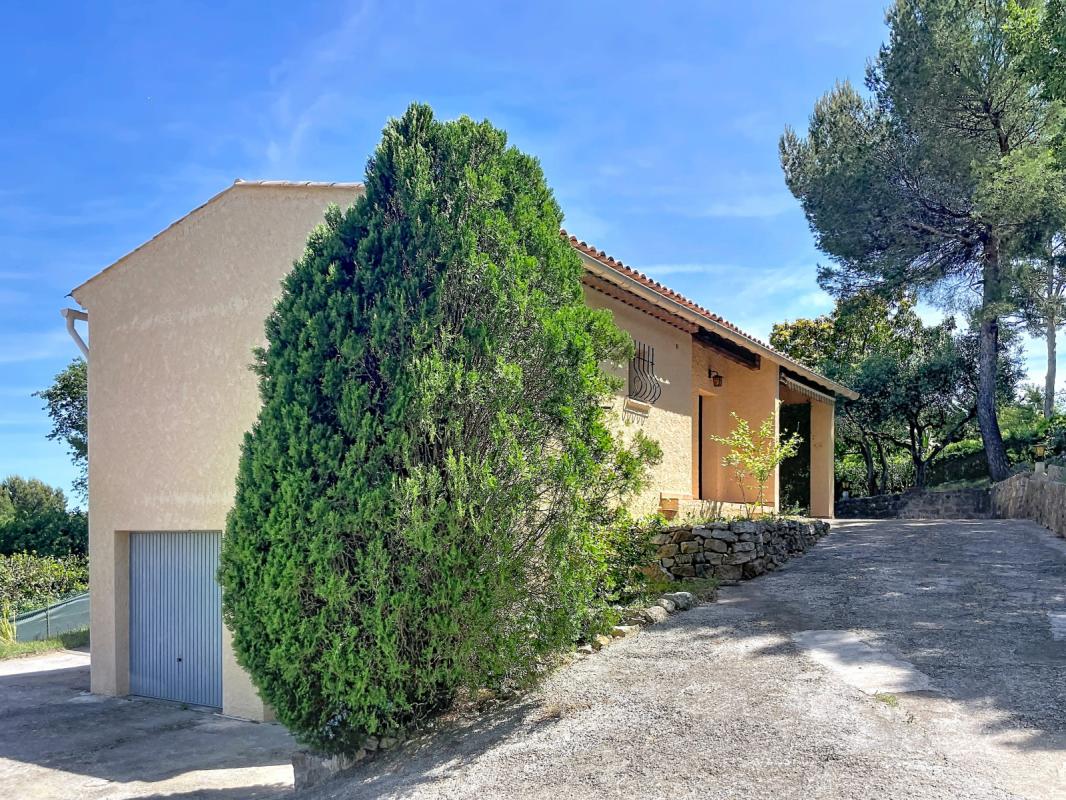 Maison  - Maison individuelle  - 4 pièces  - 145.0 m²