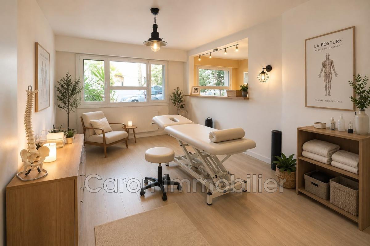 Mandelieu-La-Napoule appartement 2 pièces avec garage et 2 c