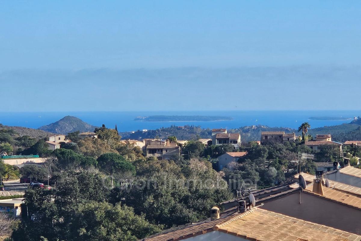 Saint Jean de Cannes, très belle  maison avec aperçu mer