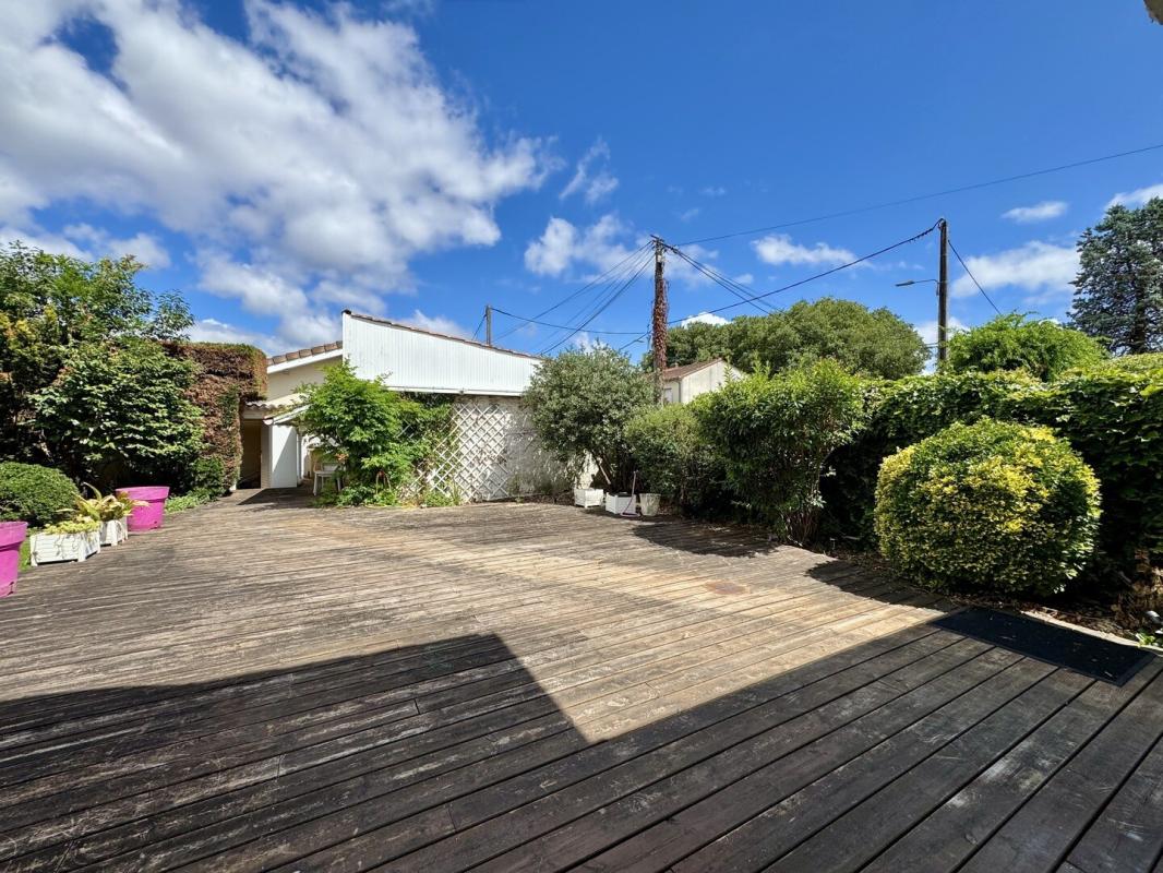 Maison d'architecte 213 m² - 5 ch - jardin, garage double - Le Bouscat