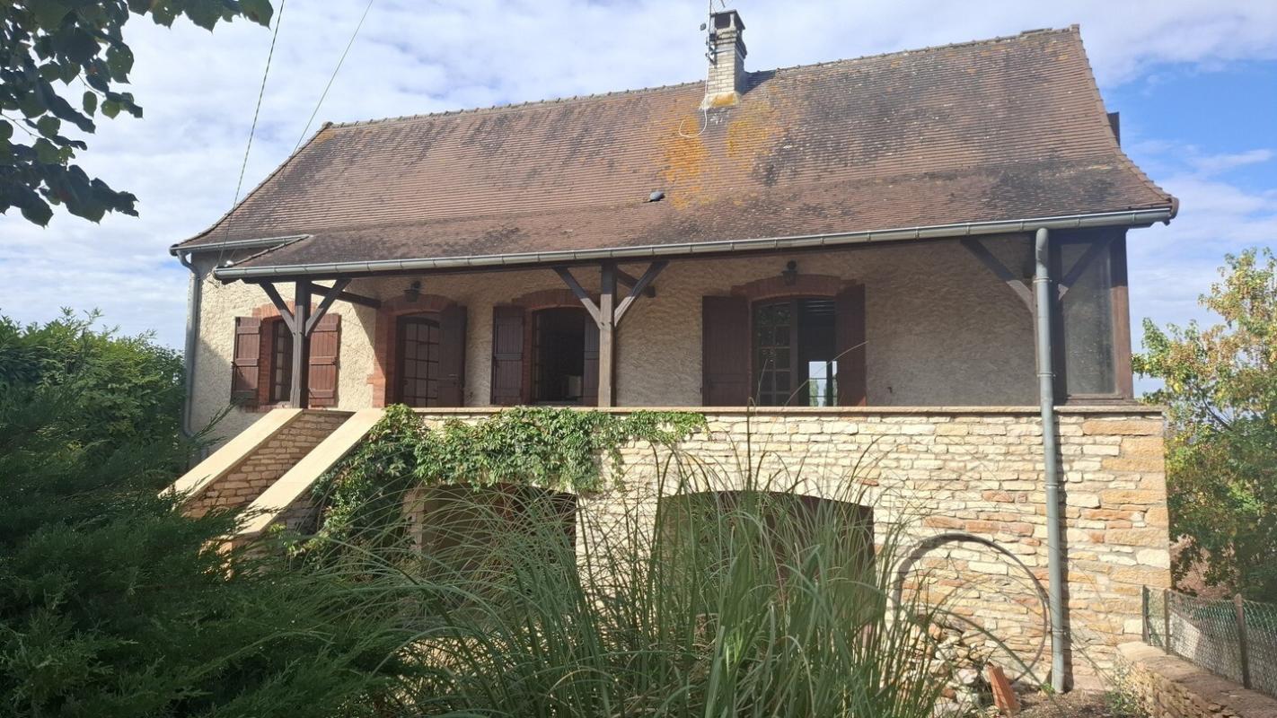MAISON PROCHE CENTRE VILLAGE