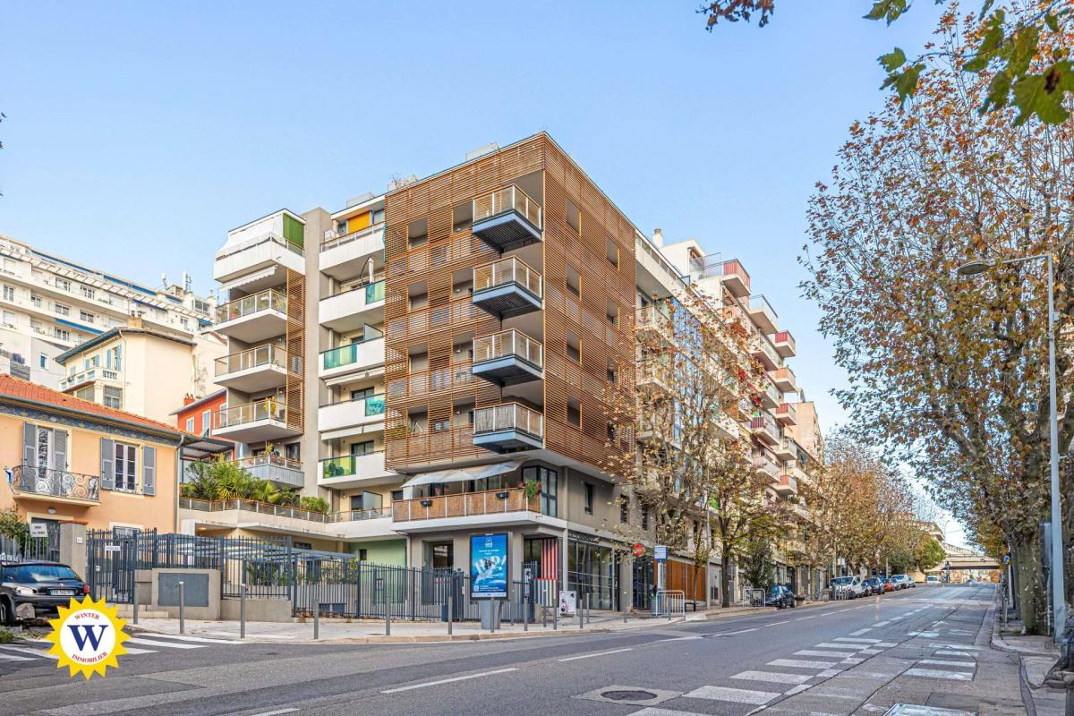 Nice Grosso – Studio avec balcon, idéal investissement