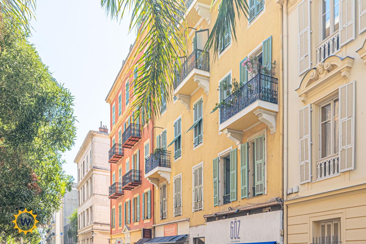 LOCATION ETUDIANTE Studio avec mezzanine ( Quartier Carabacel )