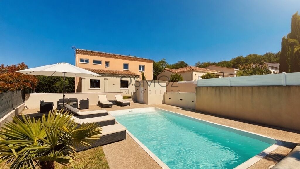 Maison type 5, suite parentale et piscine