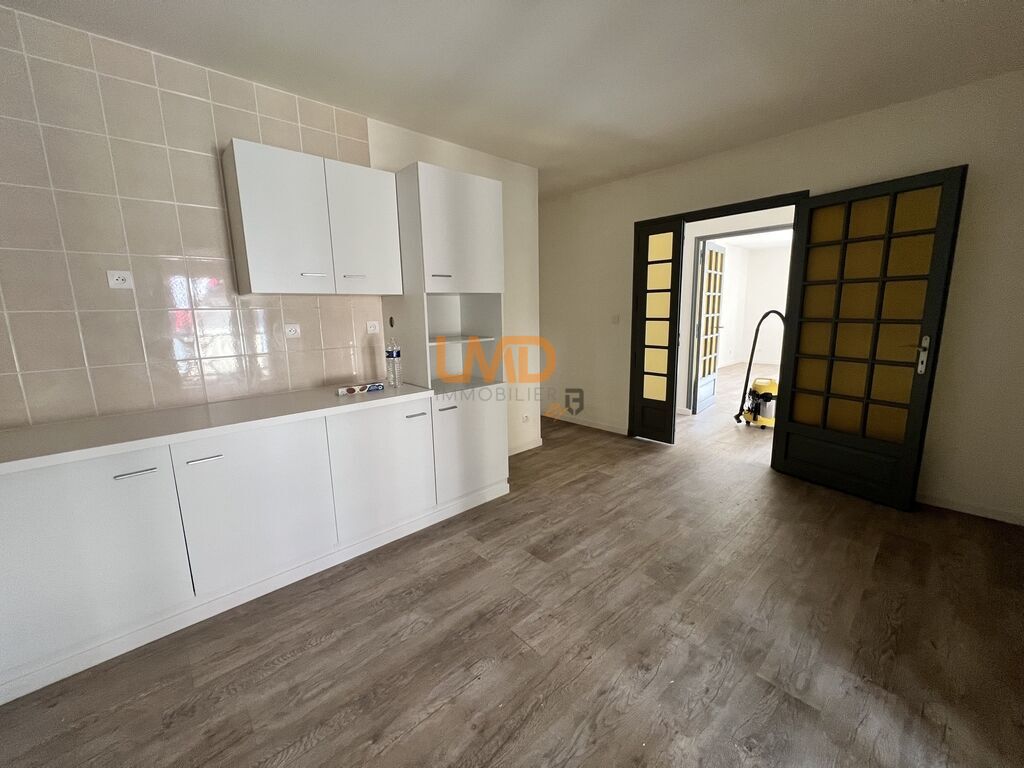 Immeuble à bon rendement locatif Cransac les Thermes Aveyron