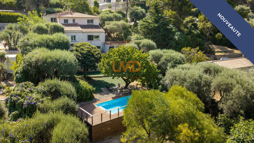 Ceyreste - Maison Familiale - 5P - 188 M2 + Studio indépendant