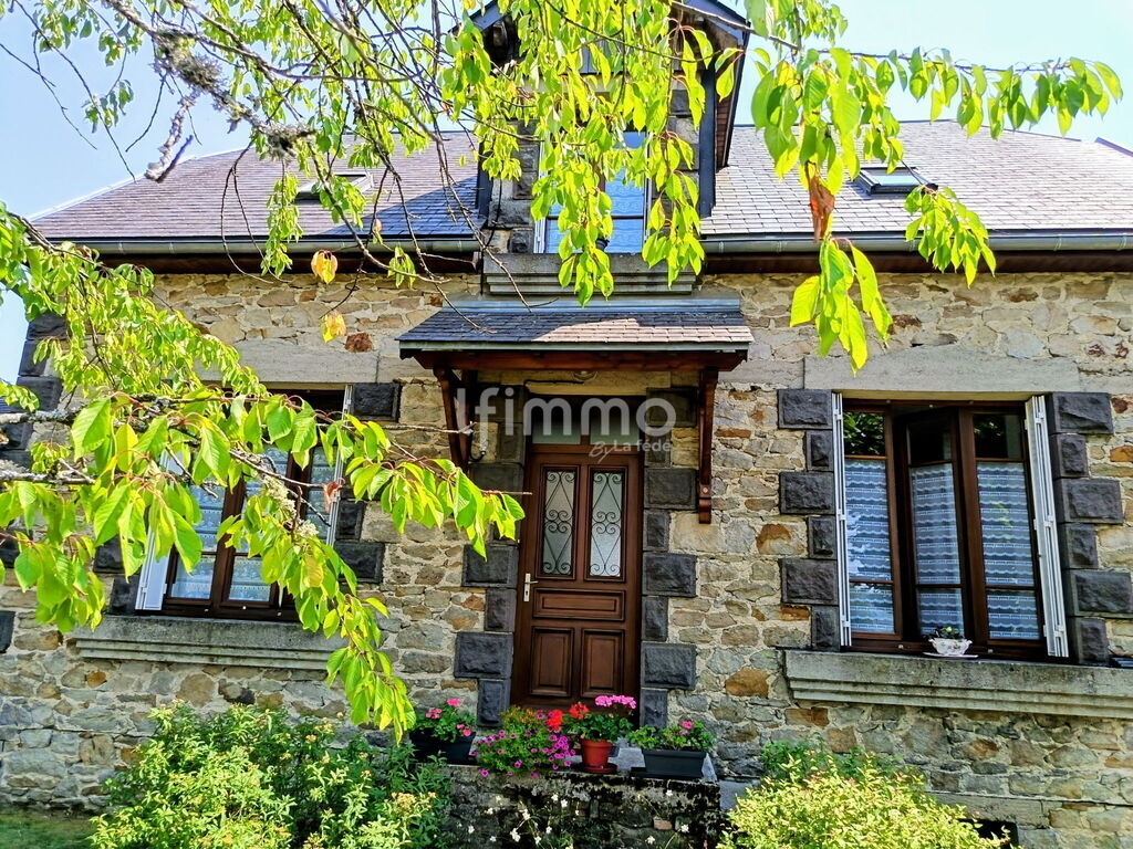 Charmante maison de style en Auvergne