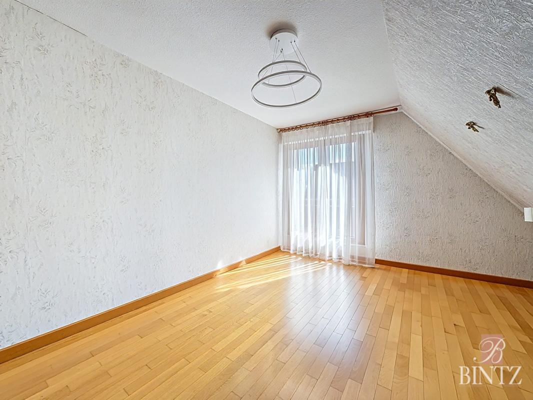 MUNDOLSHEIM - Maison 7 pièces de 166 m2