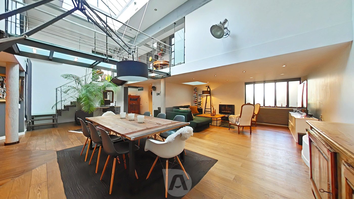 Appartement à vendre, 4 pièces, 179 m², Oullins Pierre Benite