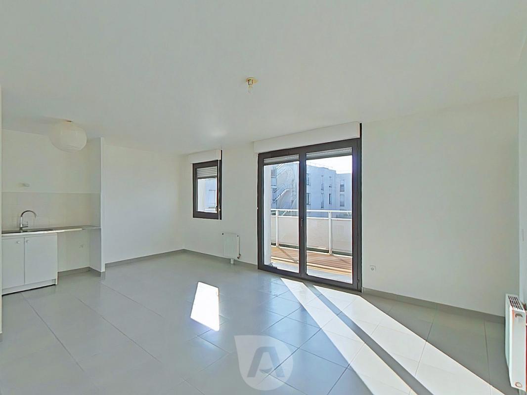 Appartement 4 pièces 3 chambres 71.97m² carrez BUSSY ST GEORGES - Photo 2