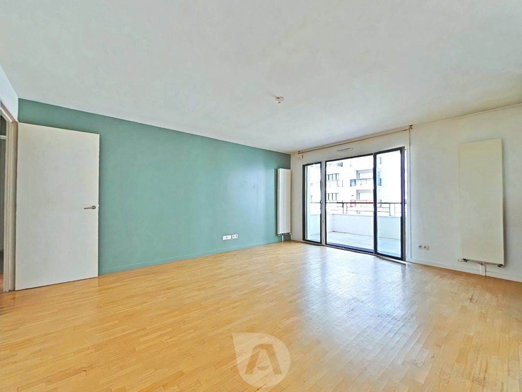 Appartement 4 pièces de 82.90 m² à Suresnes avec balcon, parking et cave - Photo 4