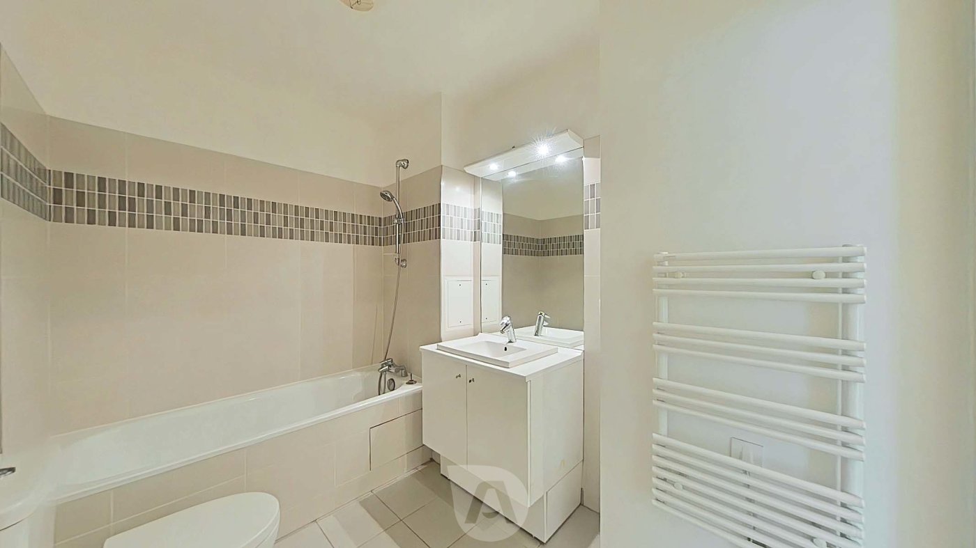 Appartement 2 pièces 1 chambre 39.50m² carrez avec parking et balcon à ISSY LES MOULINEAUX - Photo 5
