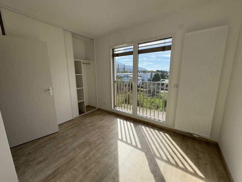 T3 - Photo 5