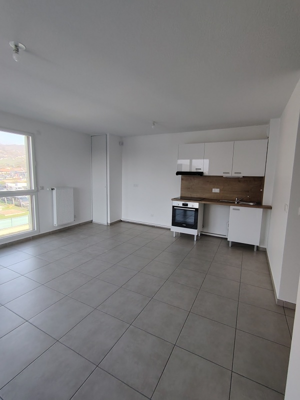 Appartement à louer, 3 pièces, 63 m², Albertville