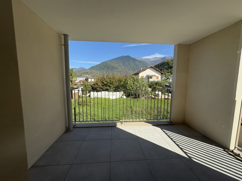 Appartement à louer, 3 pièces, 61 m², Albertville