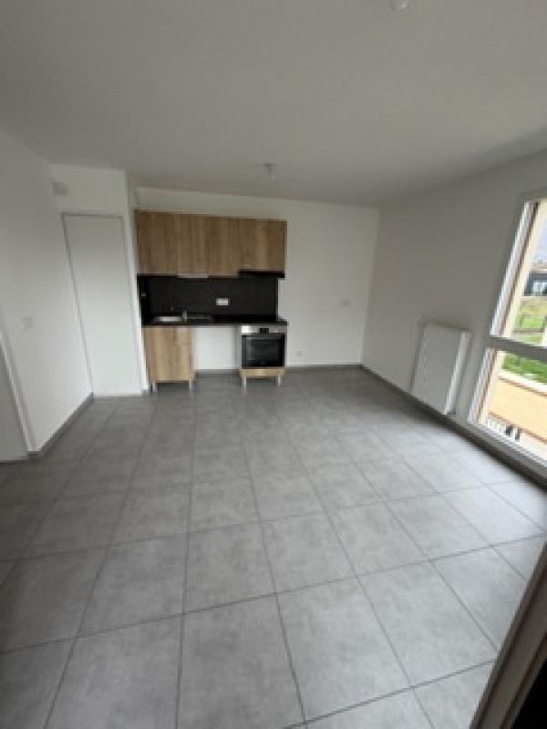 T2 - Photo 2