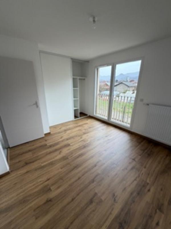T2 - Photo 3