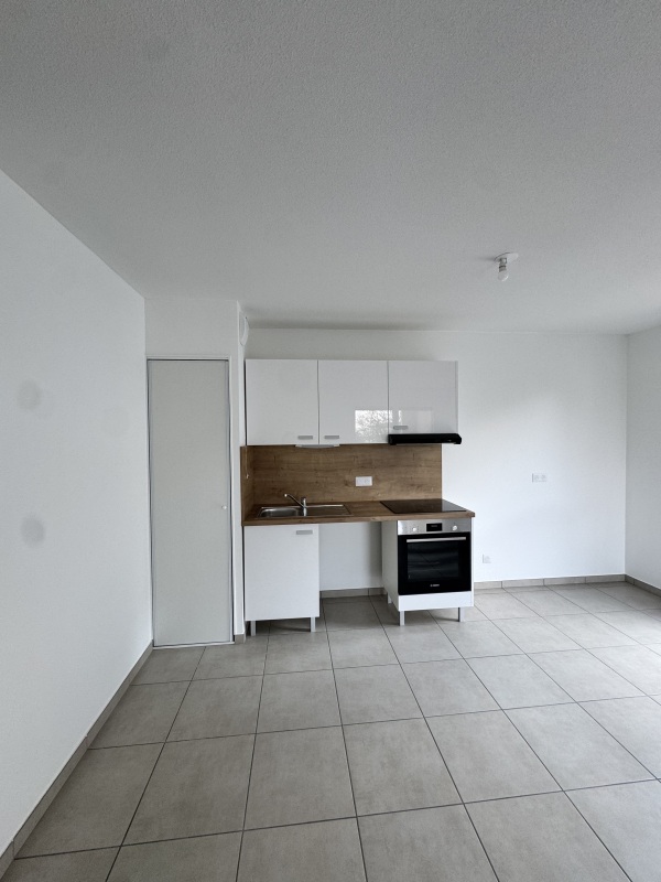 Appartement à louer, 3 pièces, 62 m², Albertville