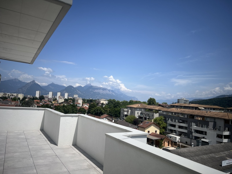 Appartement à louer, 3 pièces, 64 m², Le Pont De Claix