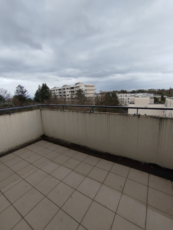 T1 - Photo 4